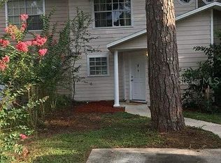 2911 SW 38th Pl, Gainesville, FL 32608