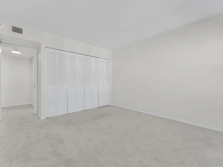 5000 N Ocean Blvd #908 — Photo 13