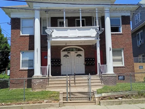 118-120 Sanford Pl, Bridgeport, CT 06604