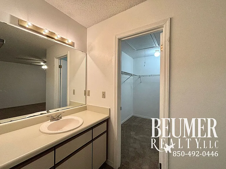 5289 Kennsington Pl — Photo 11