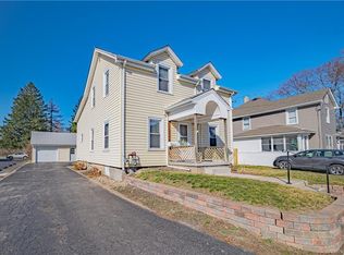 2722 West Ave, Newfane, NY 14108
