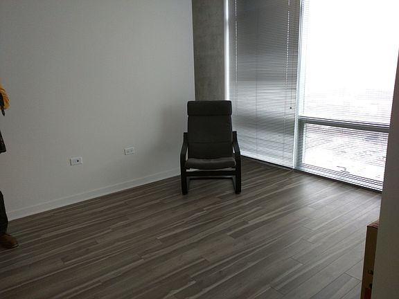 5th image of 805 N La Salle Dr Unit 2606