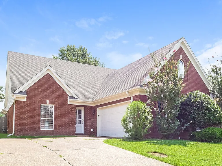 4480 Aberton Dr — Photo 3