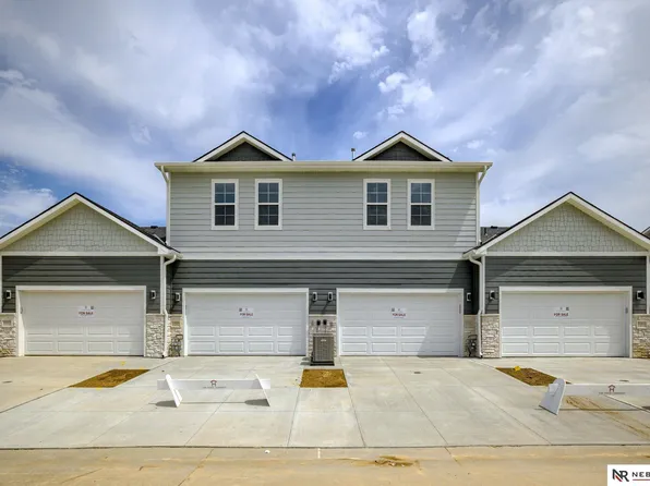 11418 N 160th Ct, Bennington, NE 68007