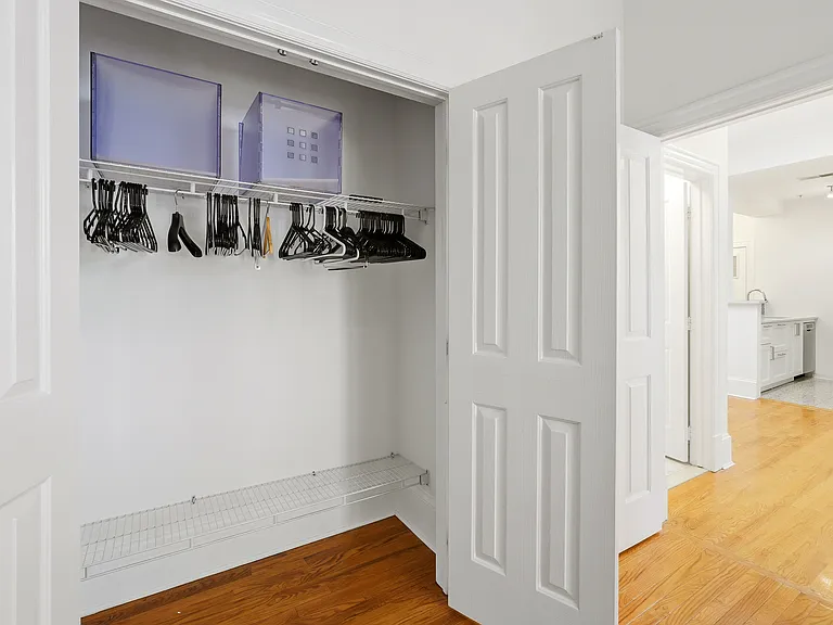 1807 California St NW #305 — Photo 19