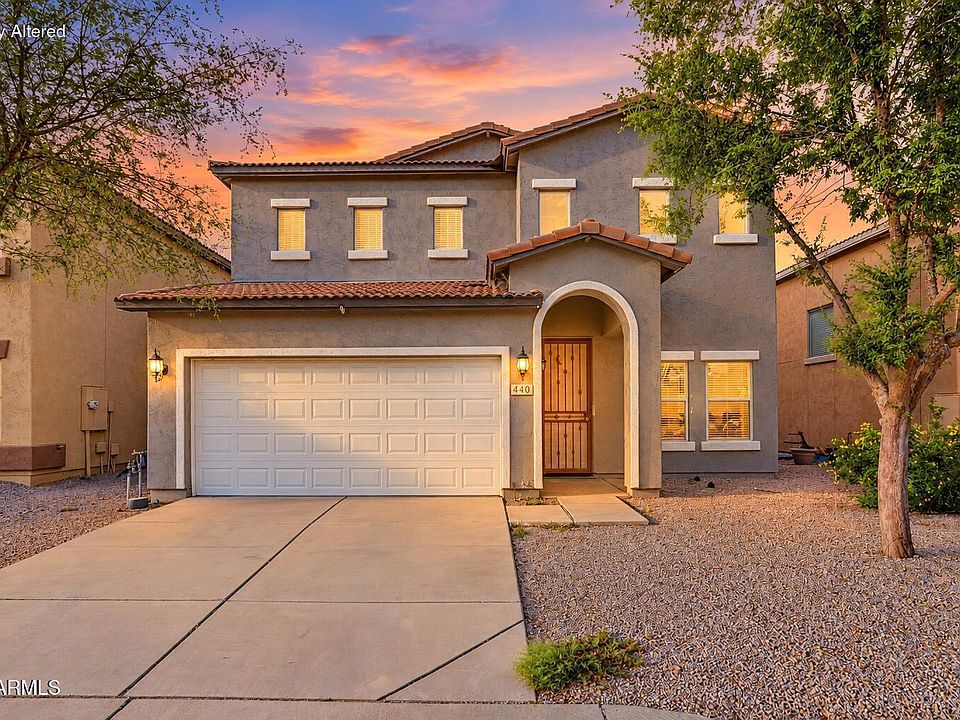 1st image of 440 E SADDLE Way
