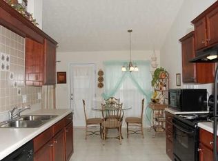 5820 Dodson Rd, Union City, GA 30291