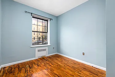 Rented by Rennit Inc.