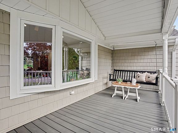 3rd image of 35 Eureka Avenue