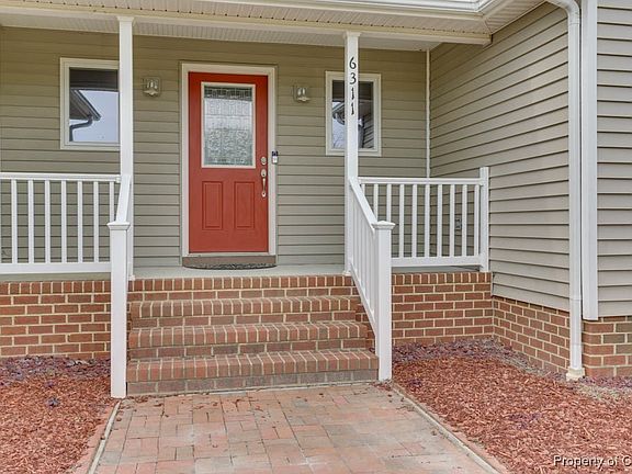 2nd image of 6311 Ashland Farm Ln