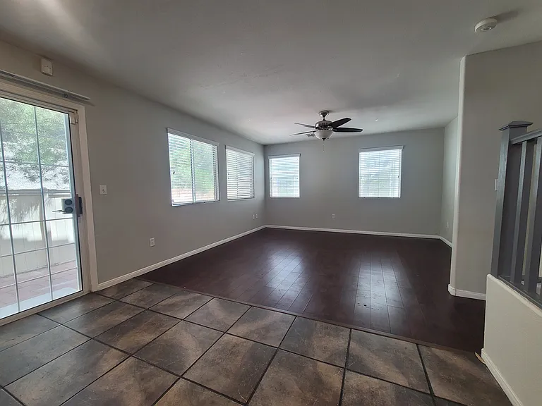 5668 Bonds Flat St — Photo 9