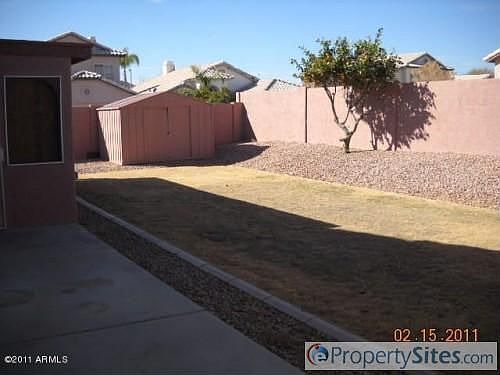 1st image of 2802 E Pontiac Dr