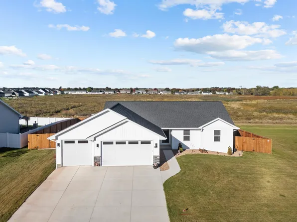 3001 S Weiler Rd, Kaukauna, WI 54130