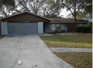 1422 Shadow Bay Ln, Brandon, FL 33510