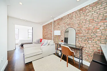 Rented by Living New York