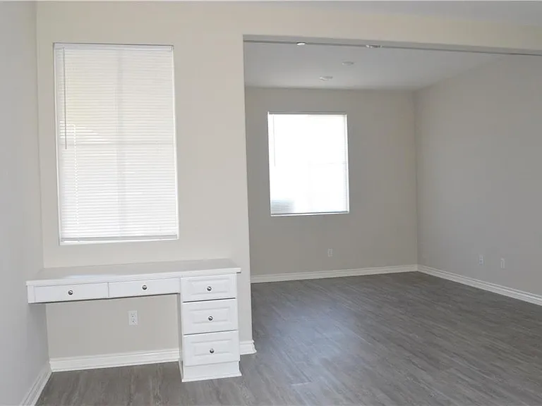 33845 Flood St — Photo 29