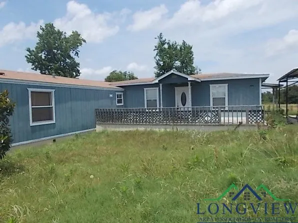 306 County Road 4360, Scroggins, TX 75480