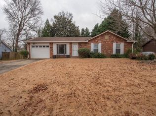 6200 Fieldcrest Dr, Morrow, GA 30260