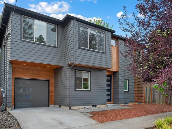 8001 SE Cesar E Chavez Blvd, Portland, OR 97202