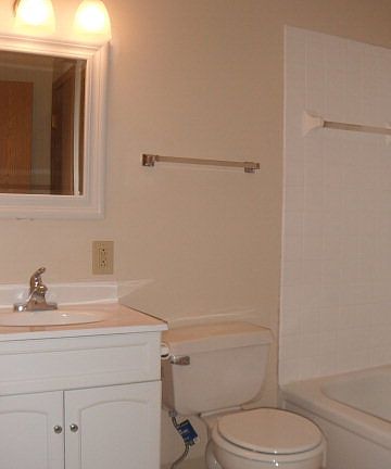 5th image of 1417 Peachtree Dr