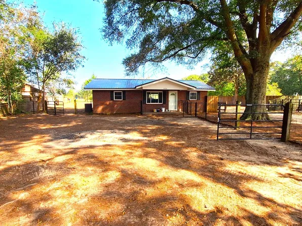 1636 Wicksburg Rd, Newton, AL 36352