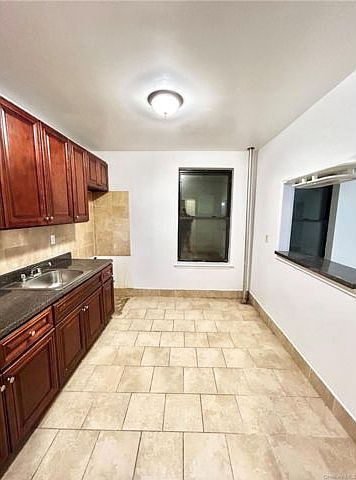 1st image of 4396 Furman Ave APT 3A