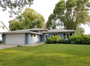 1107 25th Ave S, Moorhead, MN 56560