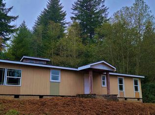 32 S Vernon St, Coquille, OR 97423