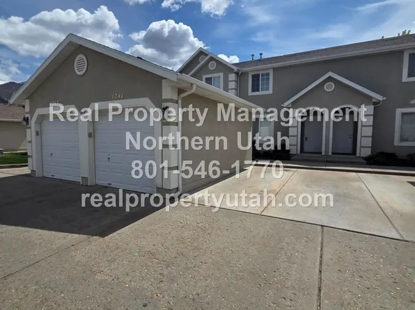 1241 E 6125 S, South Ogden, UT 84405