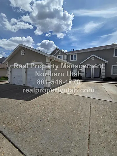 1241 E 6125 S Photo 1