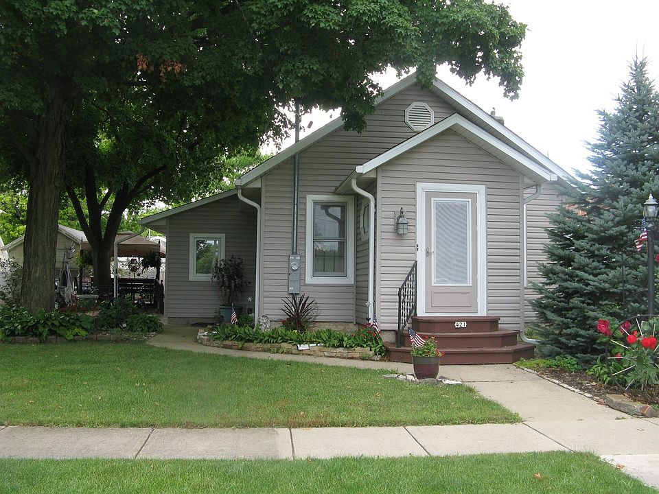Exterior Front