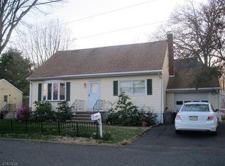 37 Linden Rd, Wayne, NJ 07470