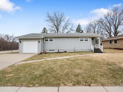 210 Pleasant Drive, Waunakee, WI, 53597