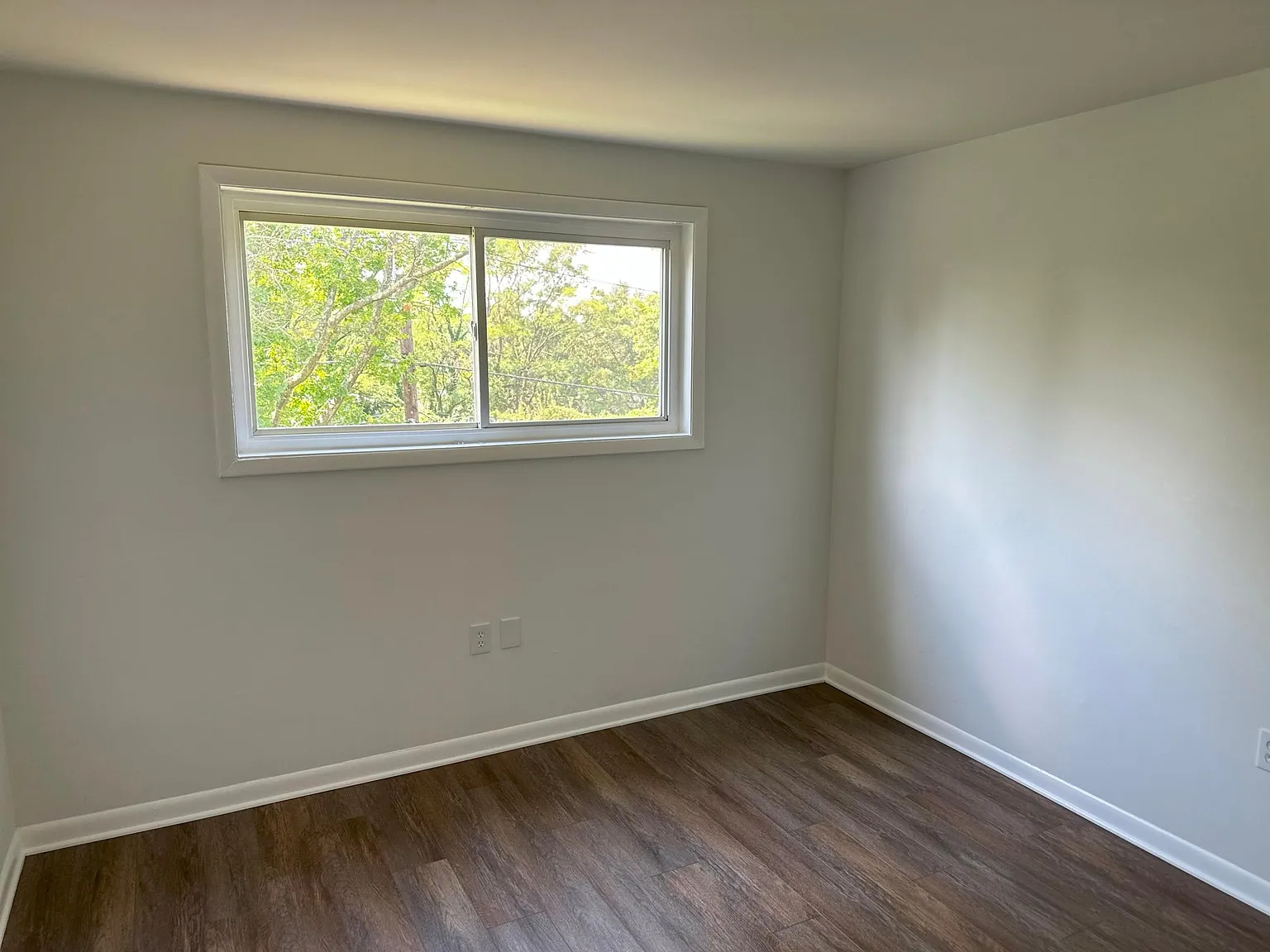 2 bed, 800 sqft, $2,000 — Photo 1
