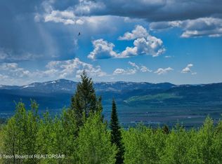 3171 Canyon Crest Dr, Victor, ID 83455