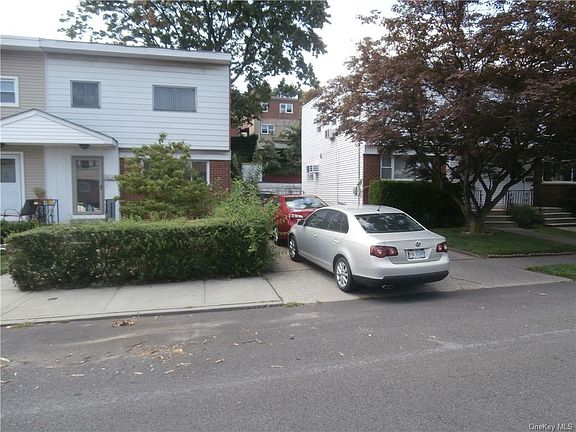 2nd image of 2431 Tiemann Ave