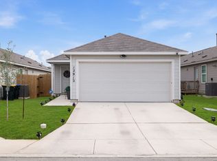 12912 HANCOCK POOL, St Hedwig, TX 78152