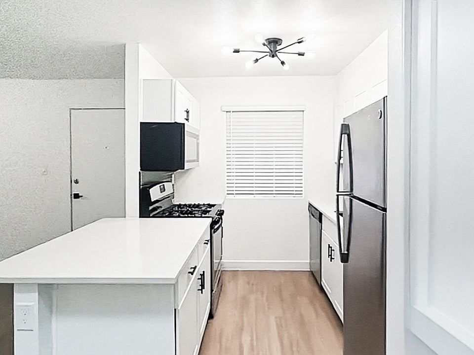 1st image of 950 S Terrace Rd APT 246