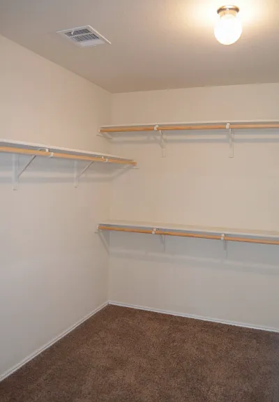 4808 Green Meadow St — Photo 32