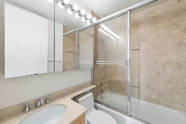 Rented by Metropolitan Property Group | media 6