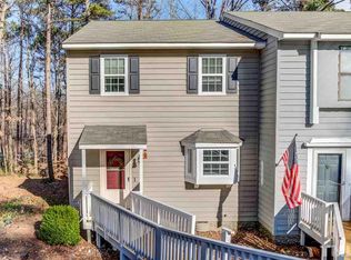 5730 Three Oaks Dr, Raleigh, NC 27612