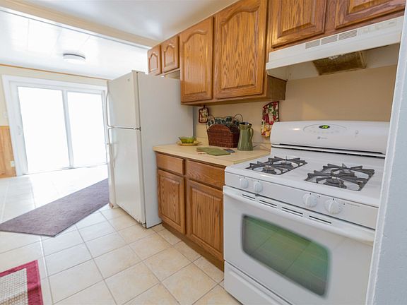 3rd image of 54234 Terrace Ln