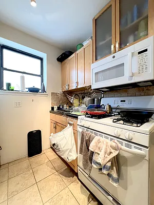 Rented by Red Sparrow Realty Group | media 6