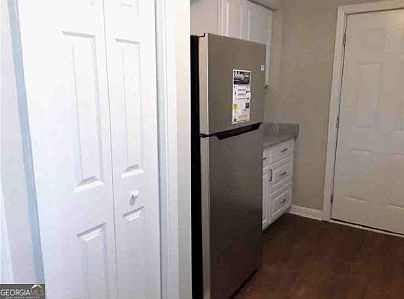 5th image of 1652 Oak Knoll Cir SE