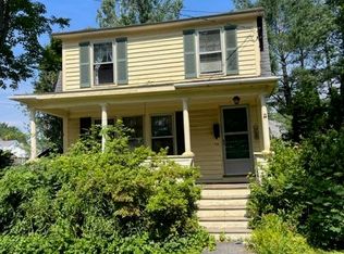 22 Lucas St, Portland, ME 04102