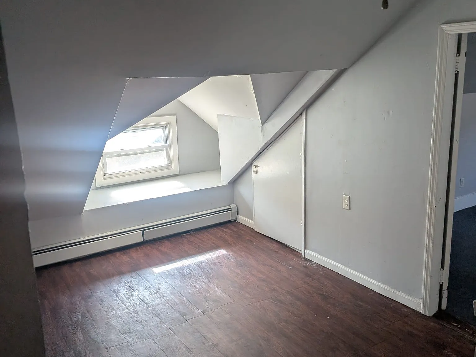 2 bed, 750 sqft, $2,150 — Photo 4