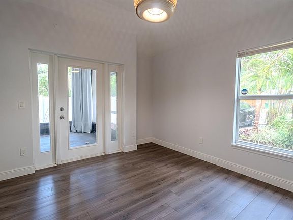 4th image of 5114 CHILKOOT STREET