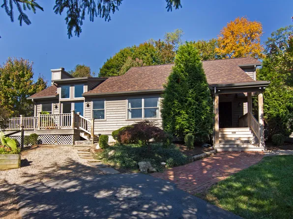 1834 Washington St E, Lewisburg, WV 24901