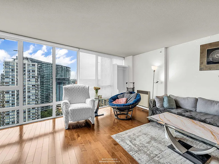 950 Cambie St #2001 — Photo 11