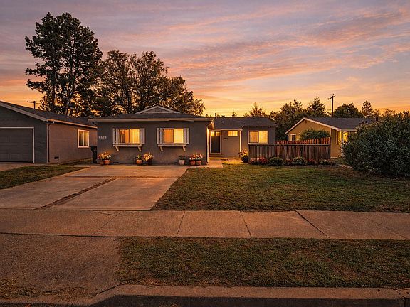 2nd image of 1714 Pole Line Rd